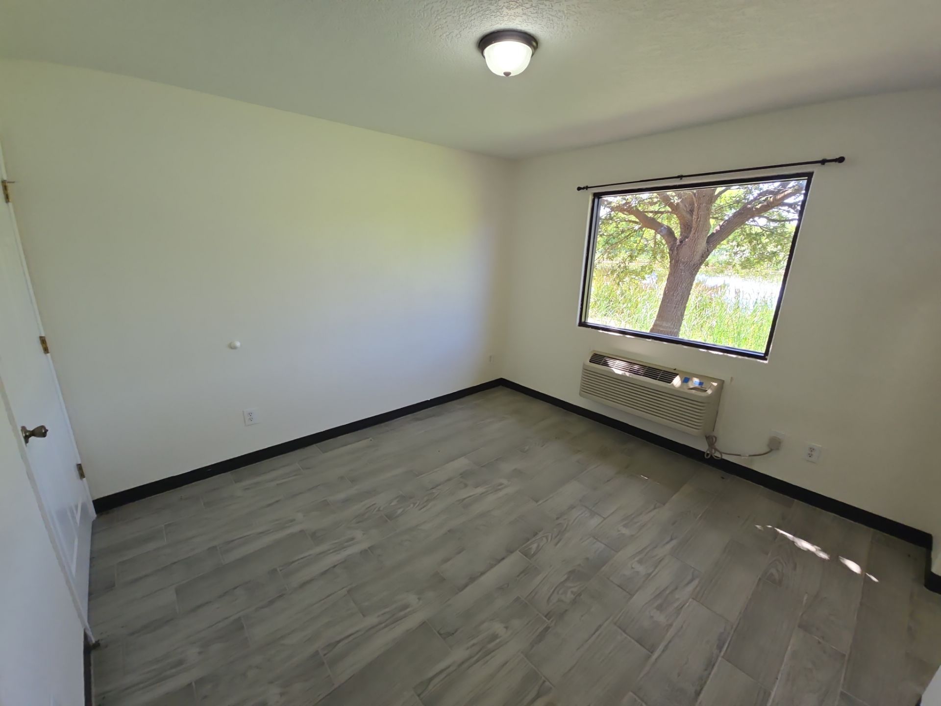 126 Alton Avenue - C9